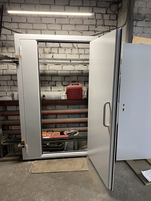 Дверь техническая ДСТ-2